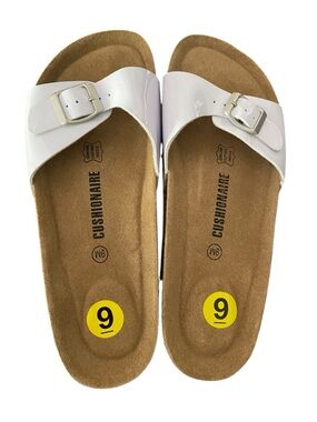 Cushionaire Leeds Sandals Slip On Big Buckle Slide Womens Shoe Size 9 White New